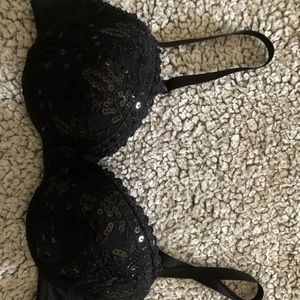 Black sequence bra